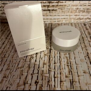 🐾 Creamy Lip Scrub 🐾